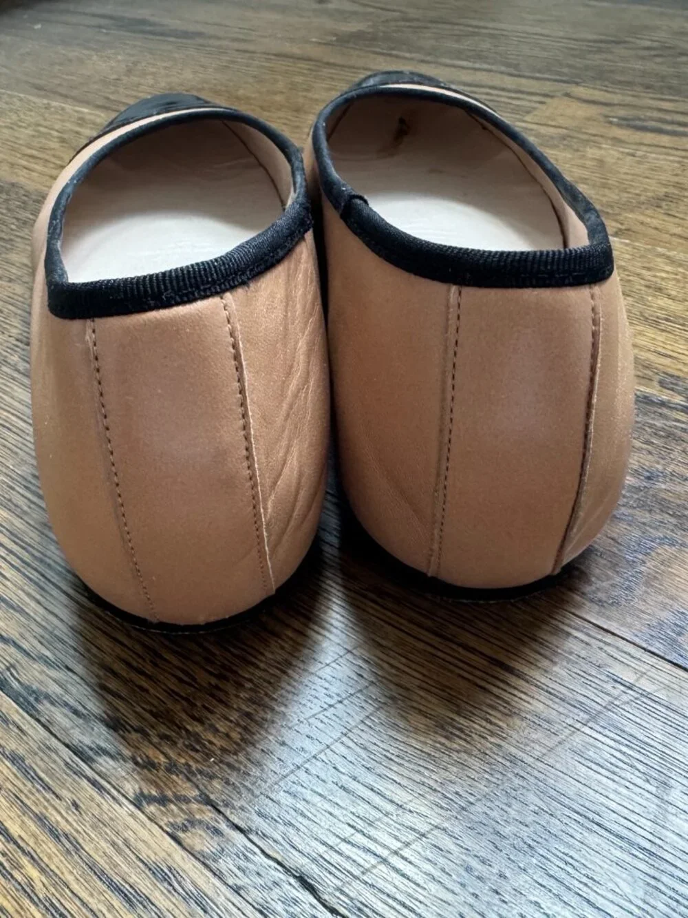 Patricia Green Adele Cap Toe Flat-Nude/Black Patent  Size 9